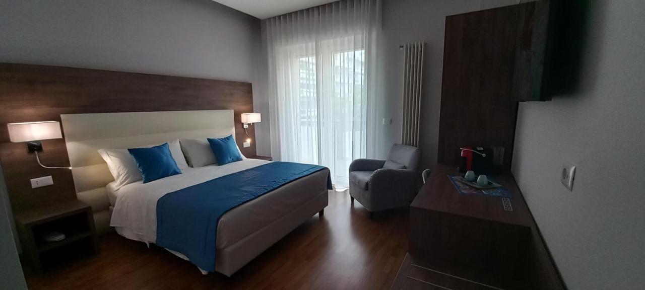 Orchid Luxury Suite 佩斯卡拉 外观 照片