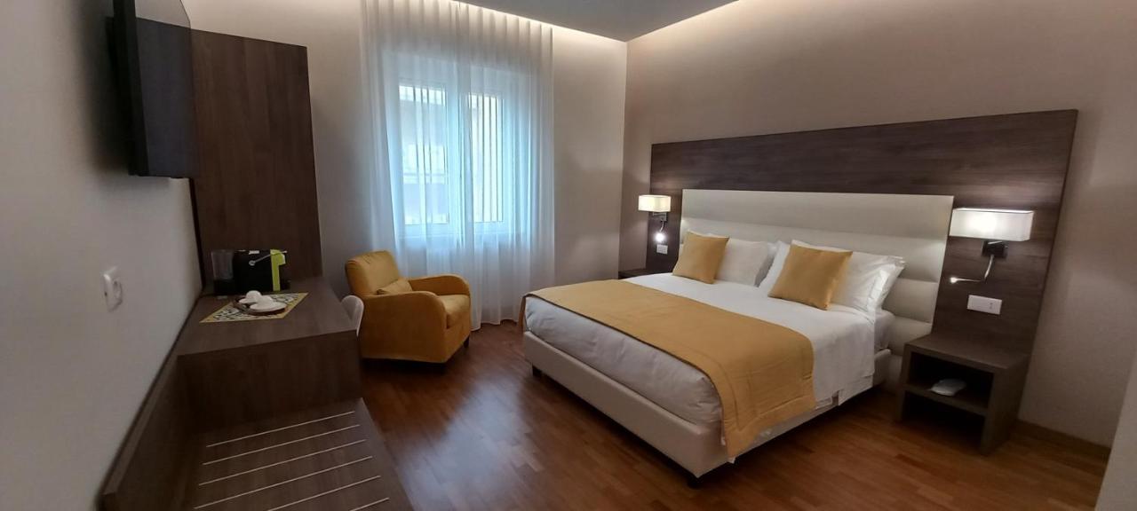 Orchid Luxury Suite 佩斯卡拉 外观 照片